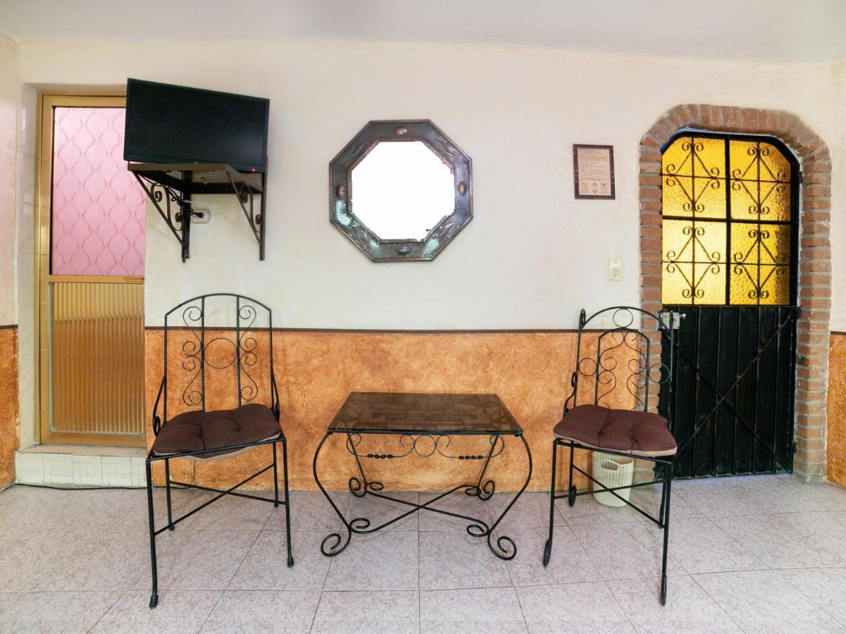 Hotel Del Carmen Tlalpujahua de Rayón 외부 사진